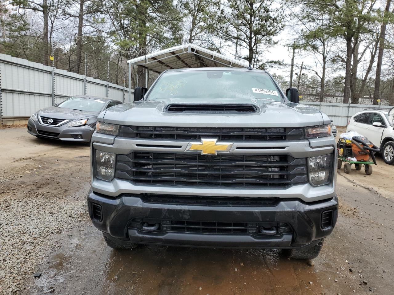 2024 CHEVROLET SILVERADO - Image 5