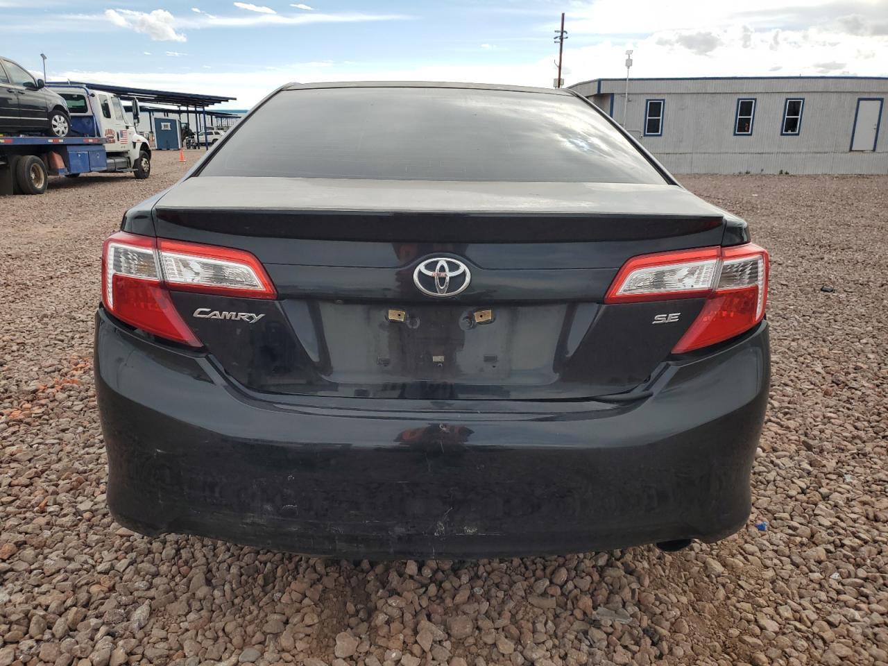 2014 TOYOTA CAMRY L - Фото 6