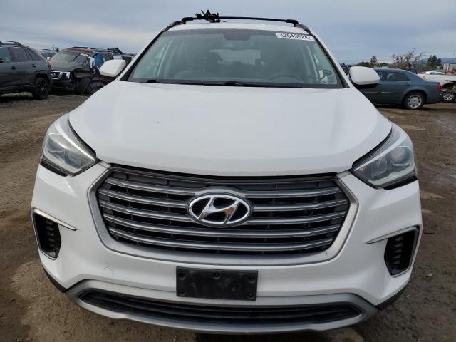 2017 Hyundai Santa Fe Se - Фото 5