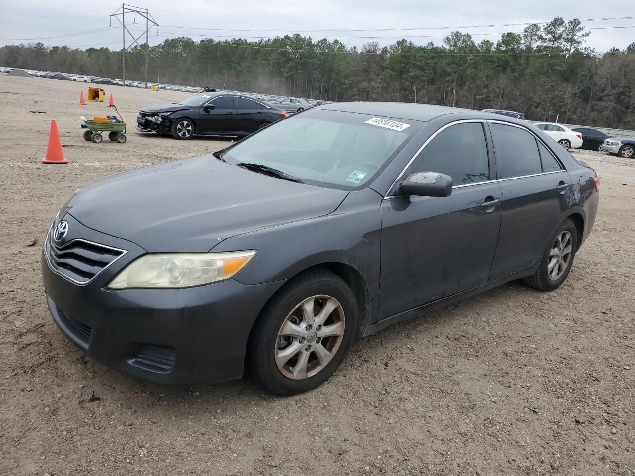 2011 TOYOTA CAMRY BASE car image