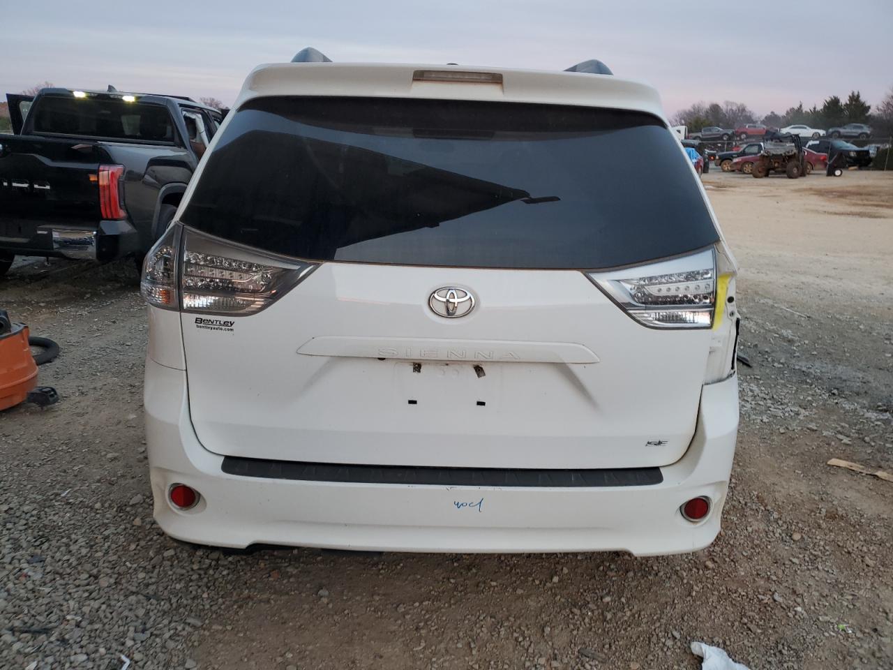 2015 TOYOTA SIENNA SPO - Фото 6