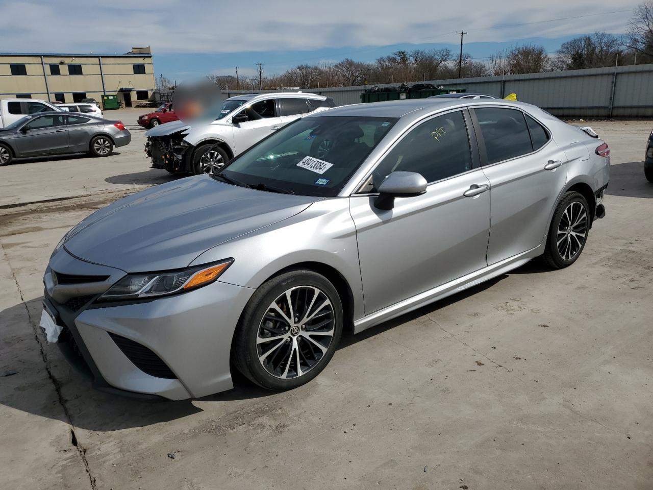 2020 TOYOTA CAMRY SE
