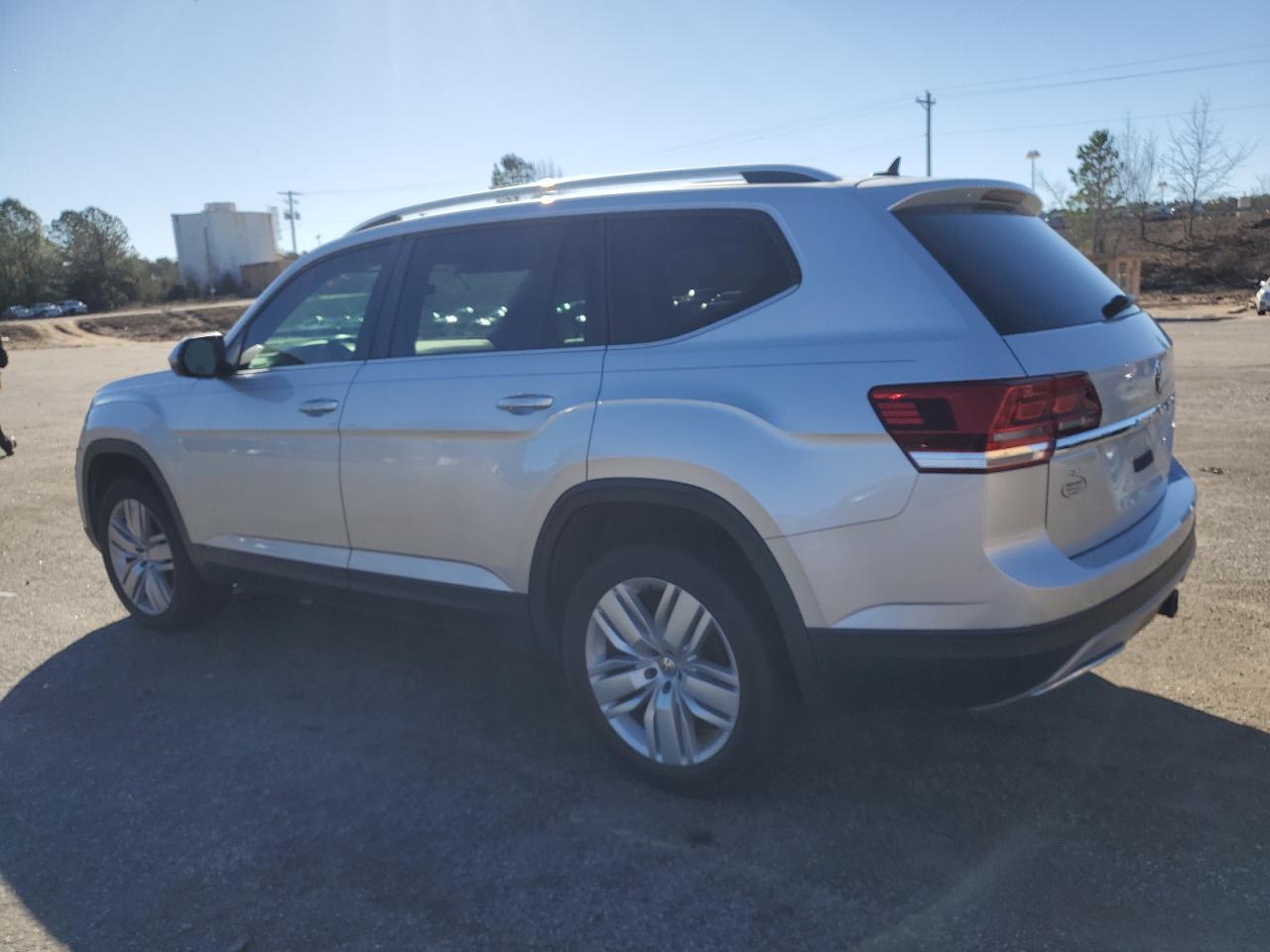 2019 VOLKSWAGEN ATLAS SE - Фото 2
