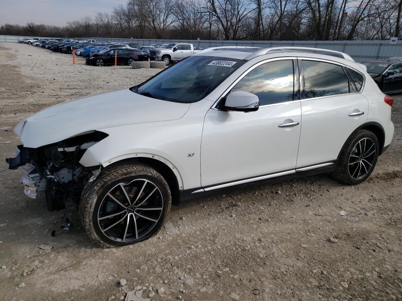 2016 INFINITI QX50