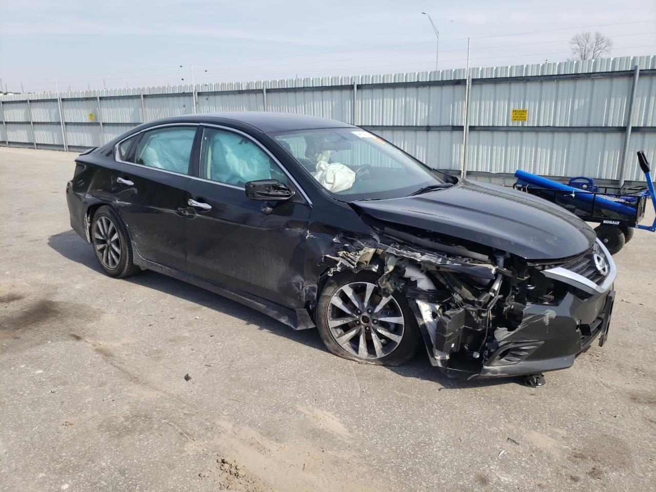 2017 NISSAN ALTIMA 2.5 - Image 4