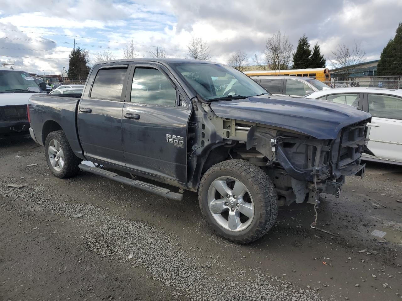 2019 RAM 1500 CLASS - Фото 4