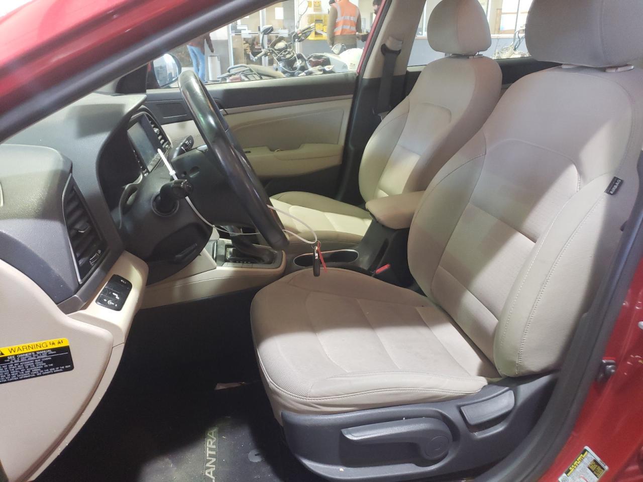 2017 HYUNDAI ELANTRA SE - Image 7