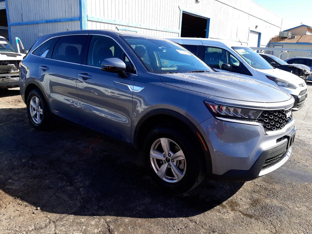 2023 KIA SORENTO LX - Фото 4