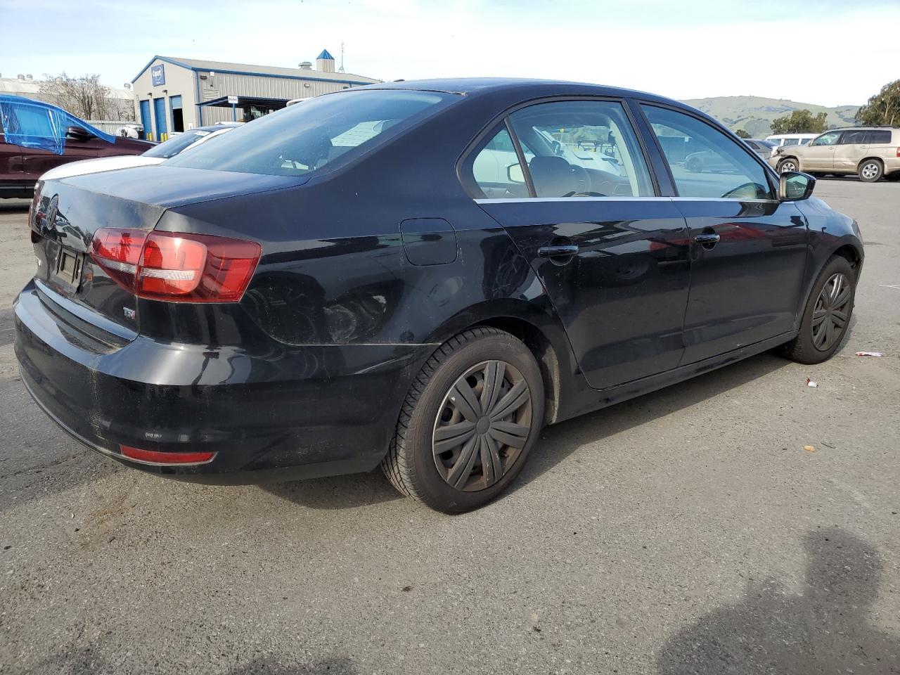 2017 VOLKSWAGEN JETTA S - Фото 3
