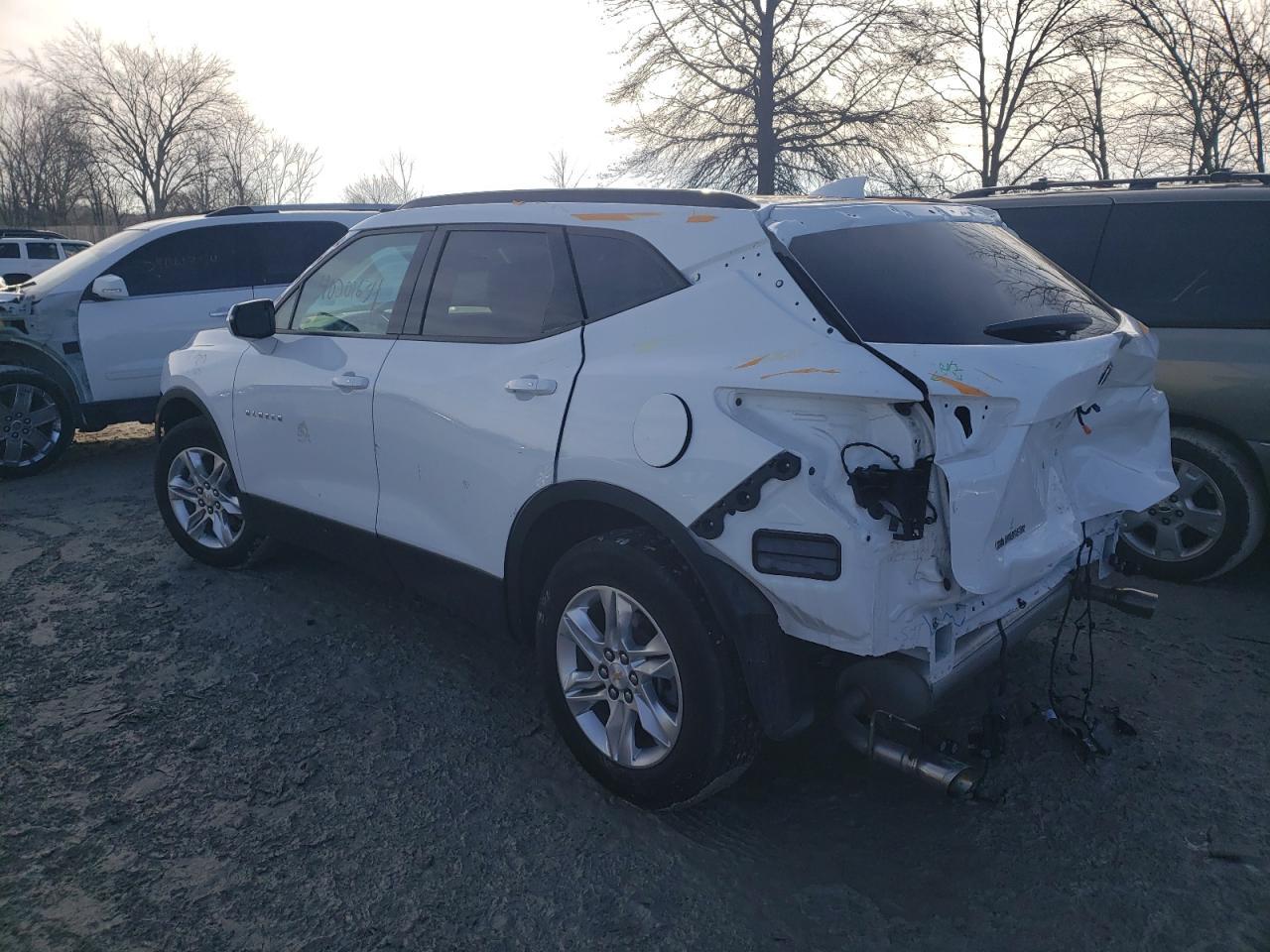 2021 CHEVROLET BLAZER 2LT - Image 2