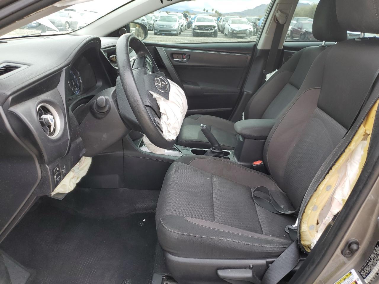 2018 TOYOTA COROLLA L - Image 7