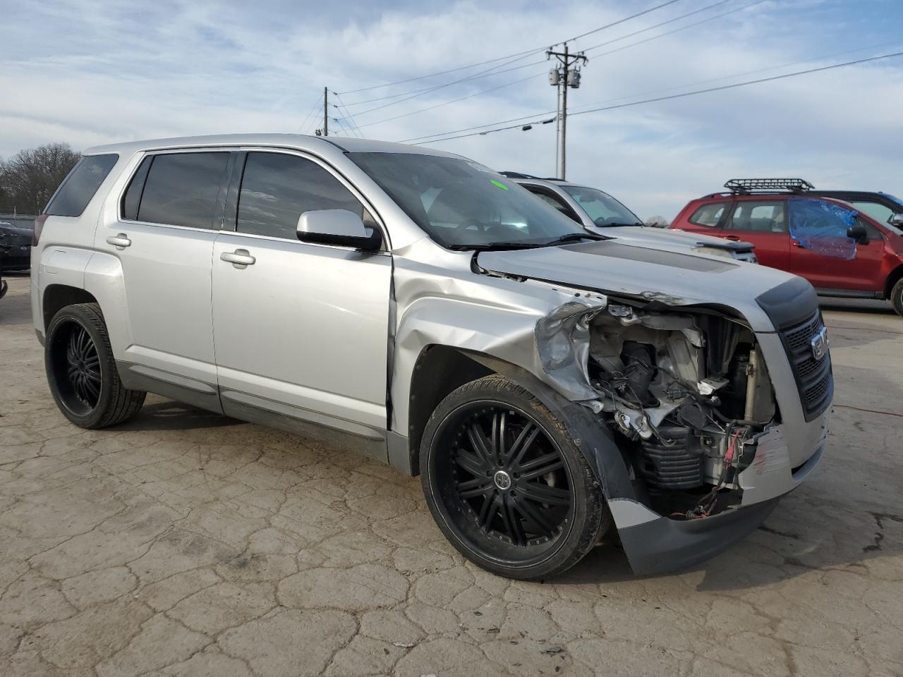 2012 GMC TERRAIN SL - Image 4