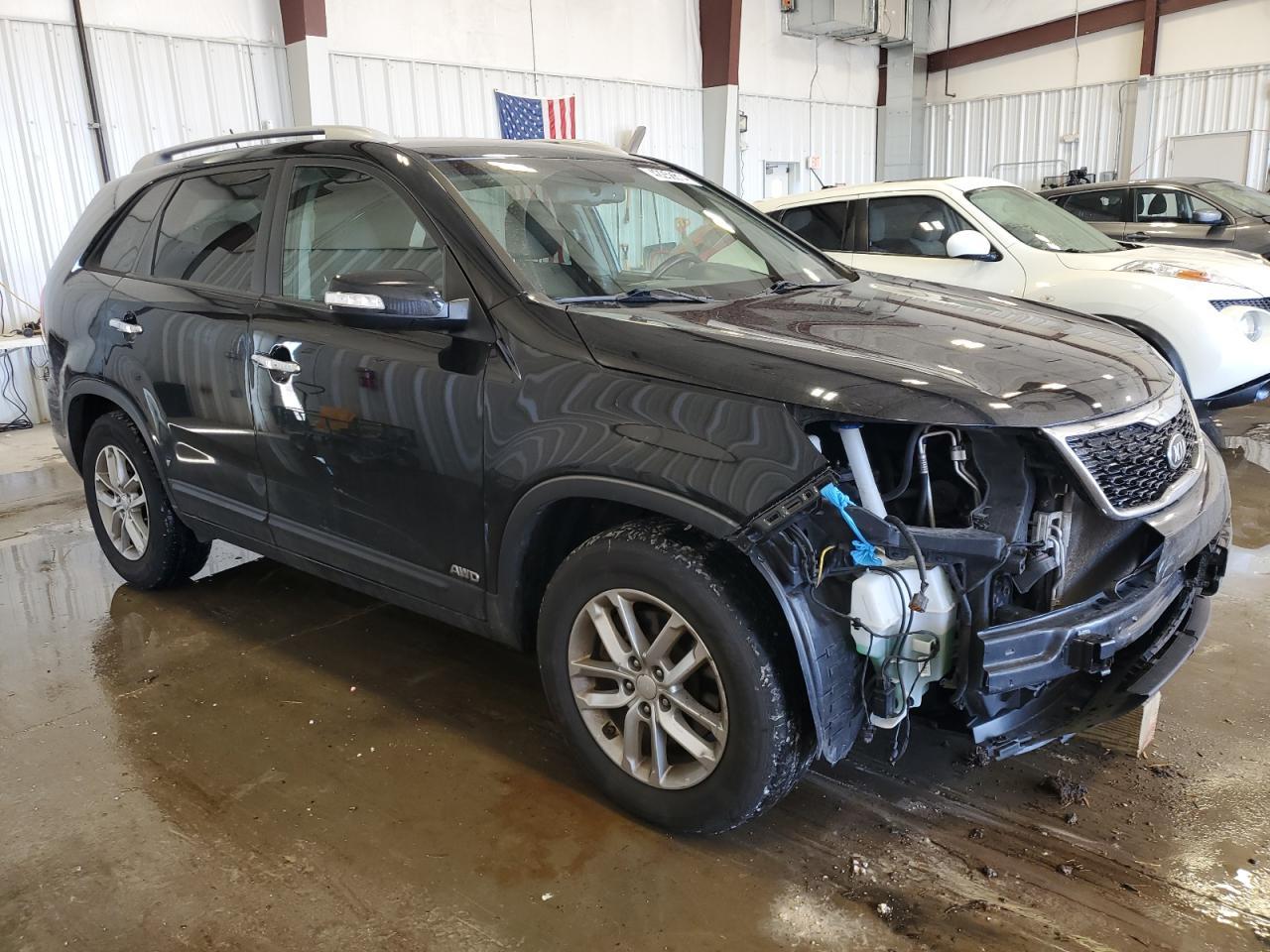 2015 KIA SORENTO LX - Image 4