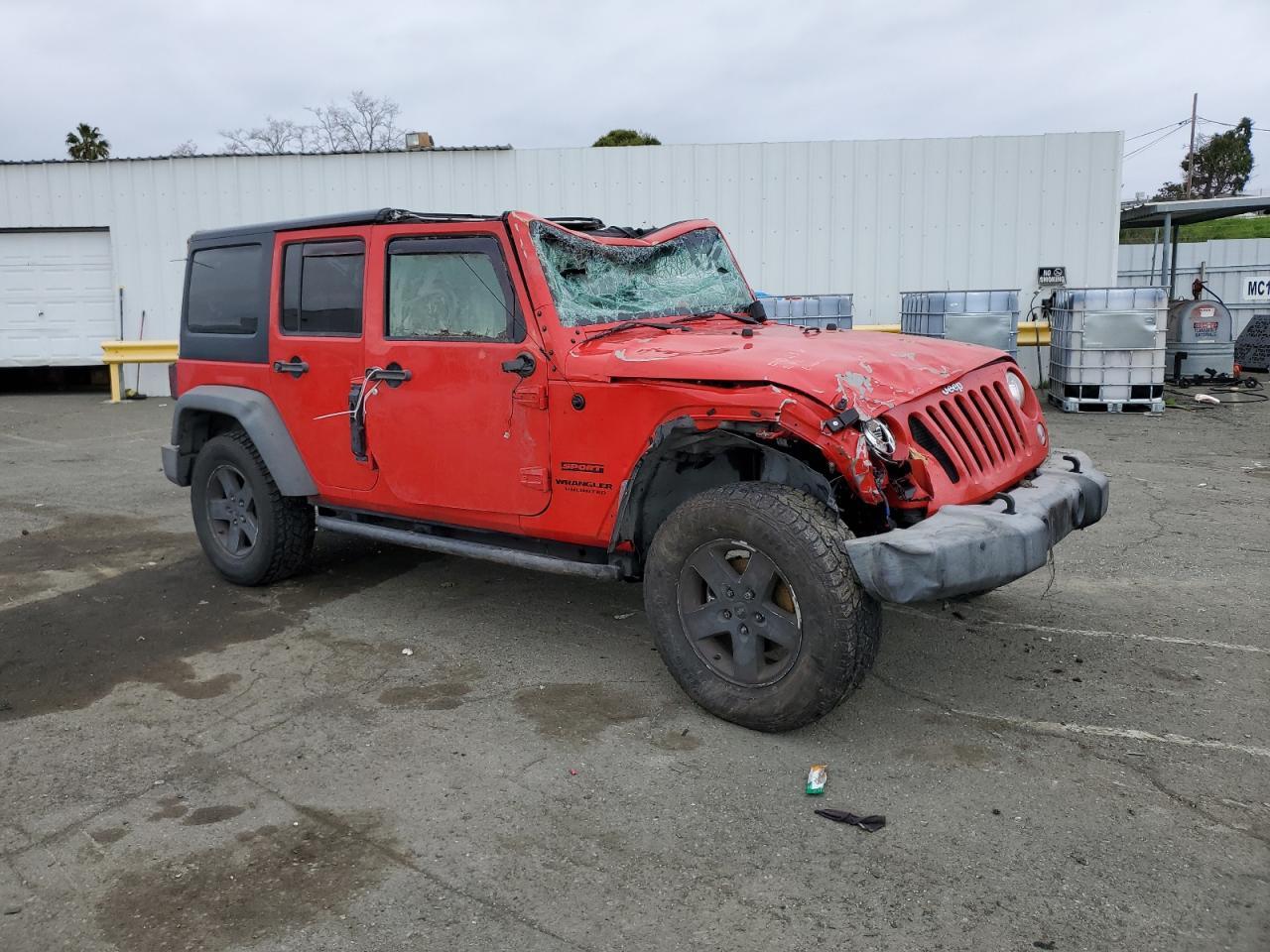 2017 JEEP WRANGLER U - Image 4