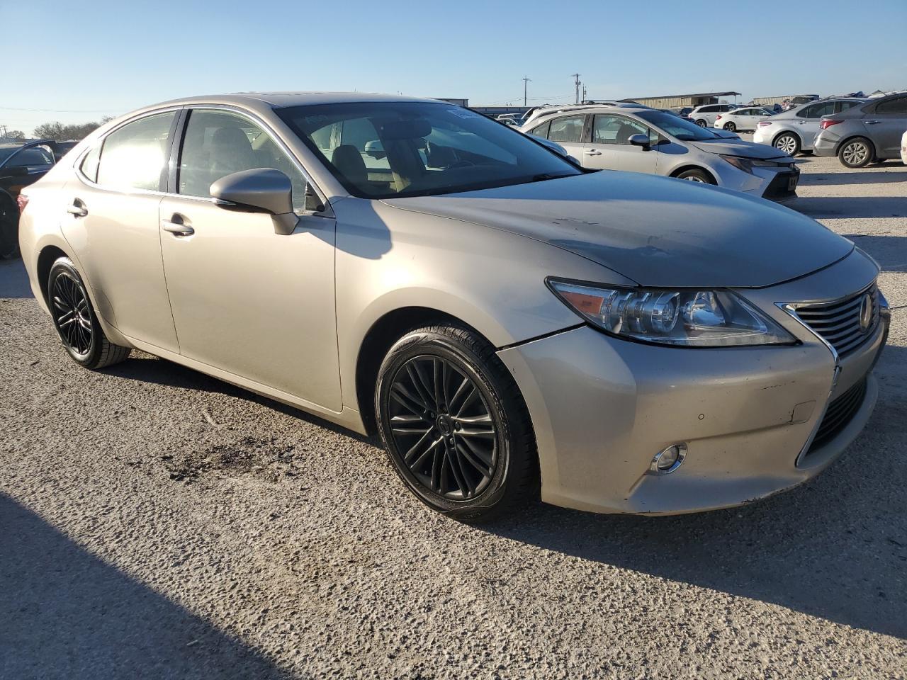2014 LEXUS ES 350 - Image 4