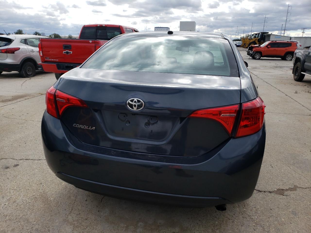 2019 TOYOTA COROLLA L - Image 6