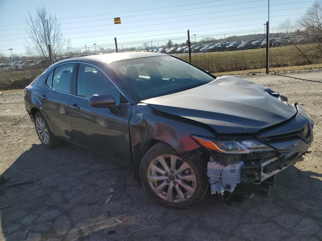 2018 TOYOTA CAMRY L - Image 4