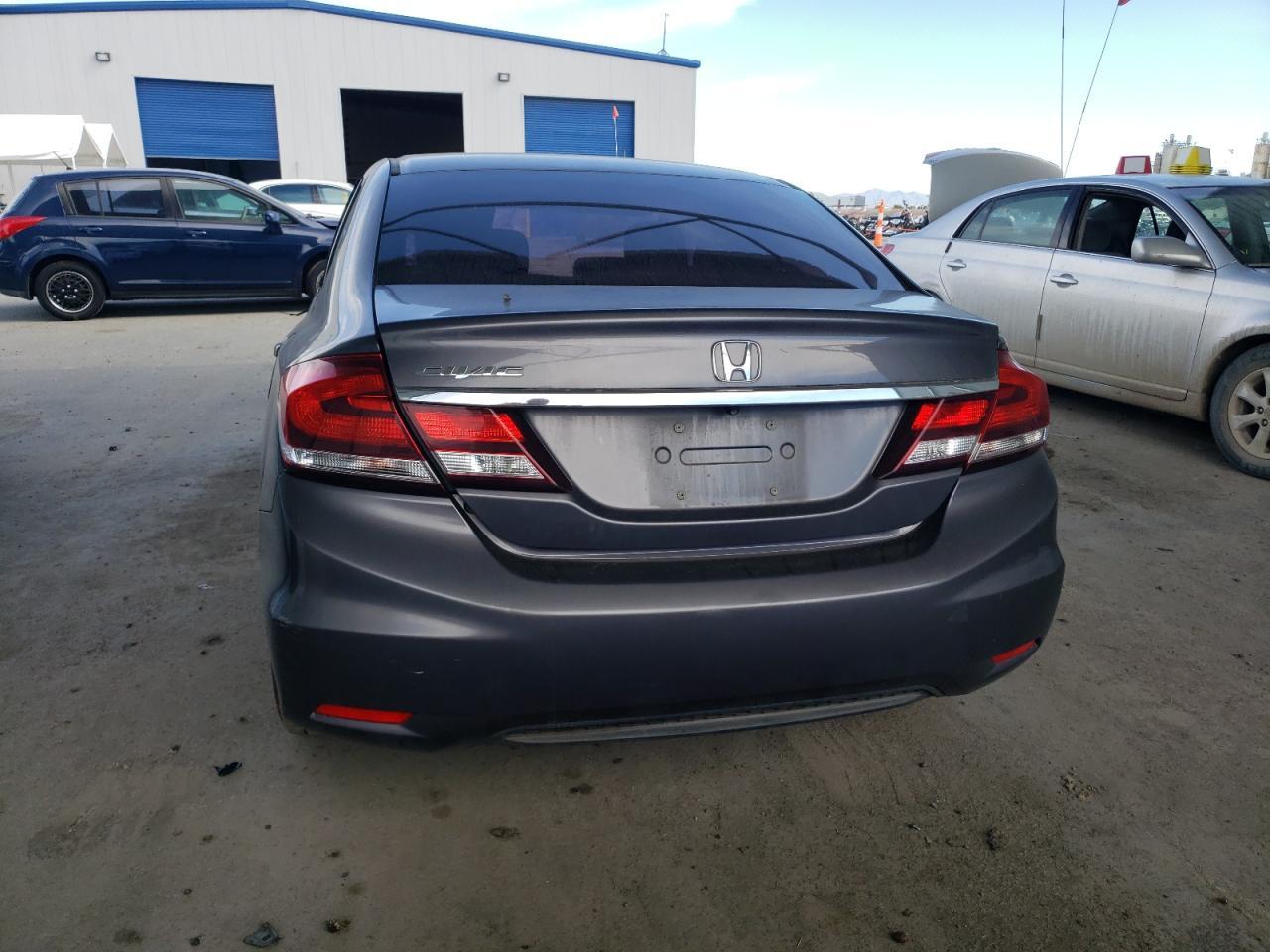 2015 HONDA CIVIC LX - Image 6