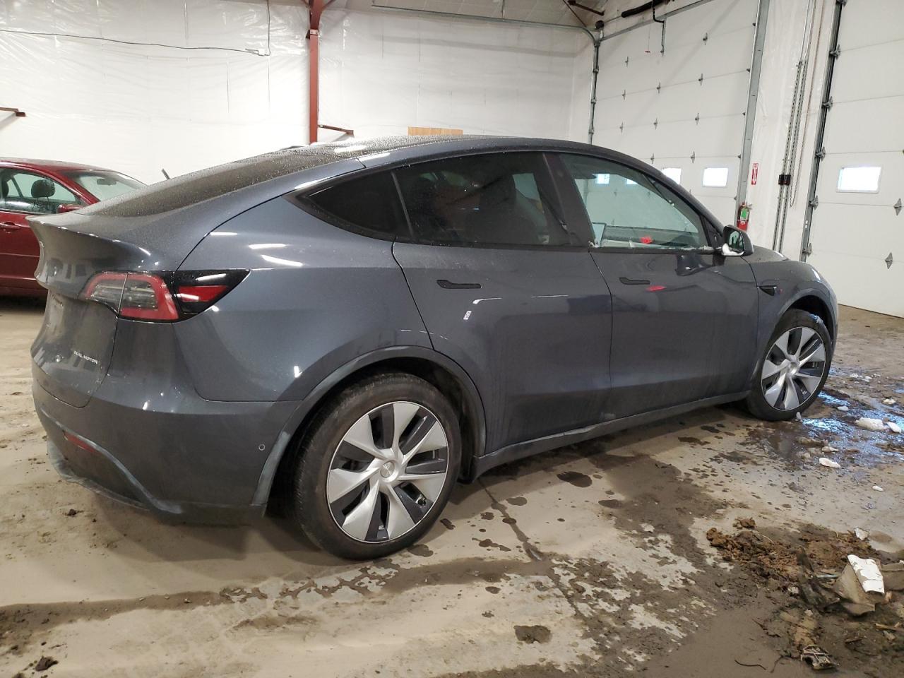 2022 TESLA MODEL Y - Image 3