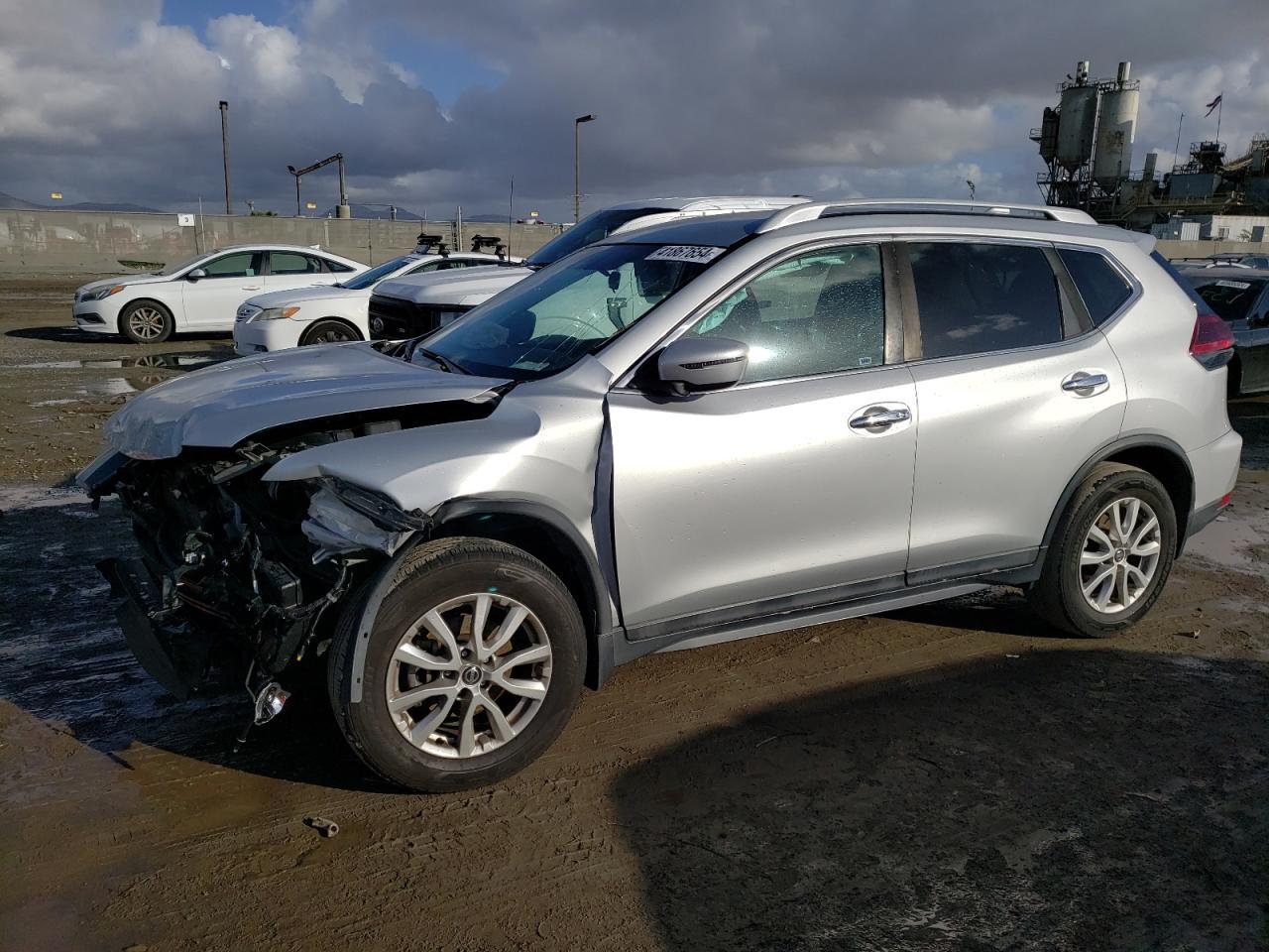 2018 NISSAN ROGUE S