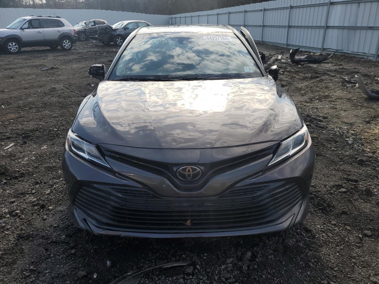 2018 TOYOTA CAMRY L - Фото 5