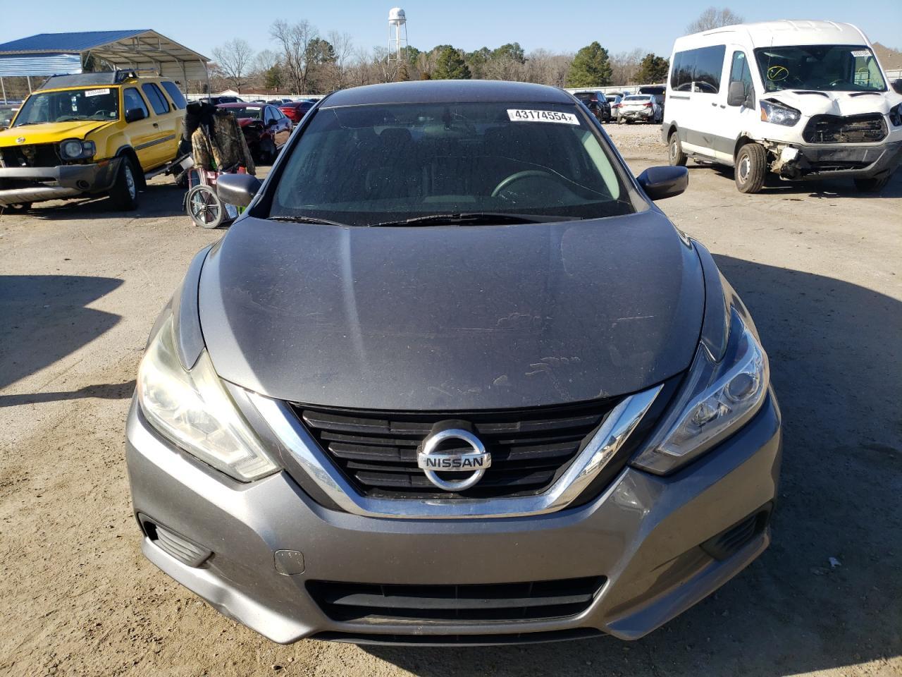 2016 NISSAN ALTIMA 2.5 - Фото 5