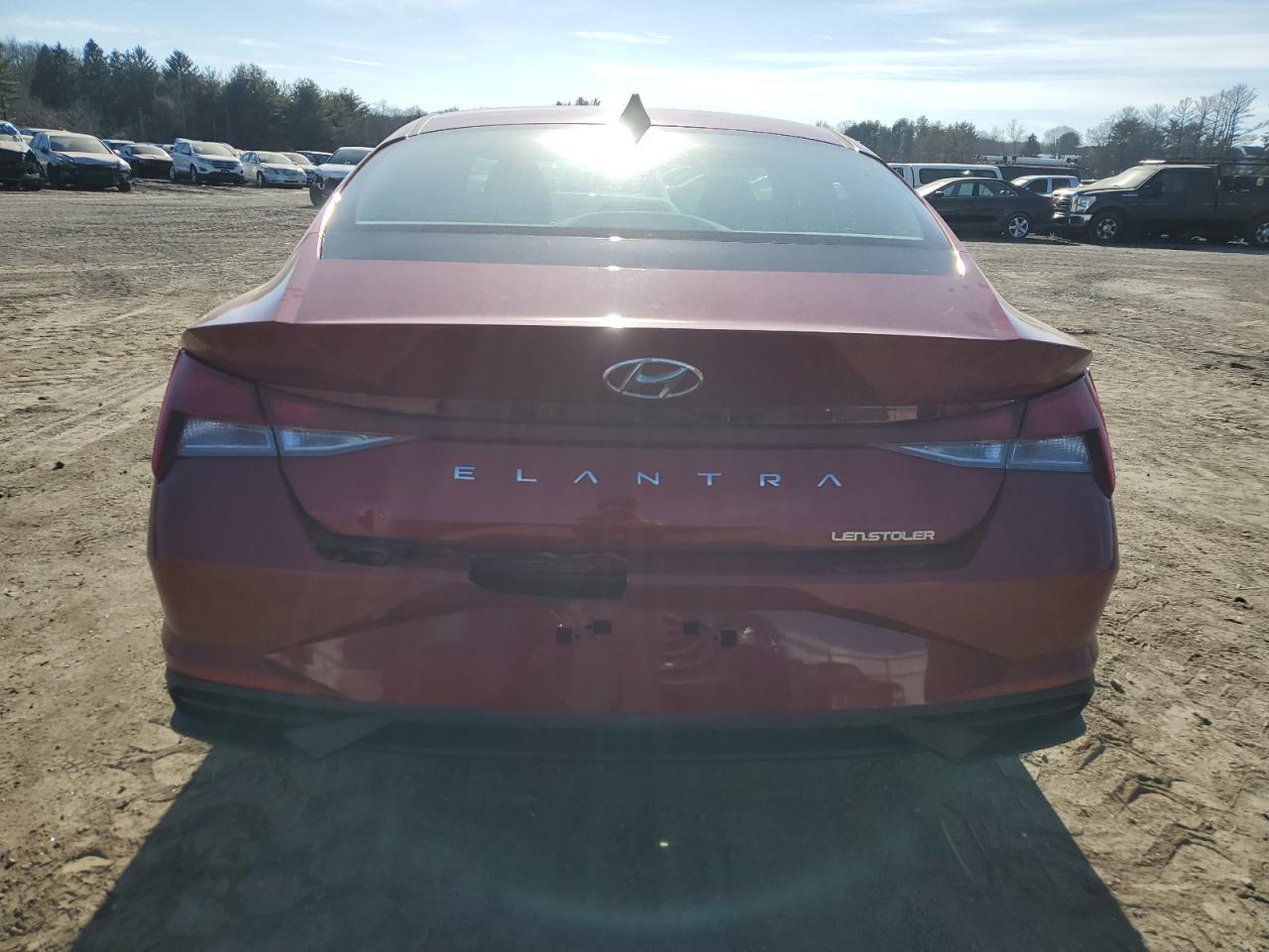 2023 HYUNDAI ELANTRA SE - Image 6