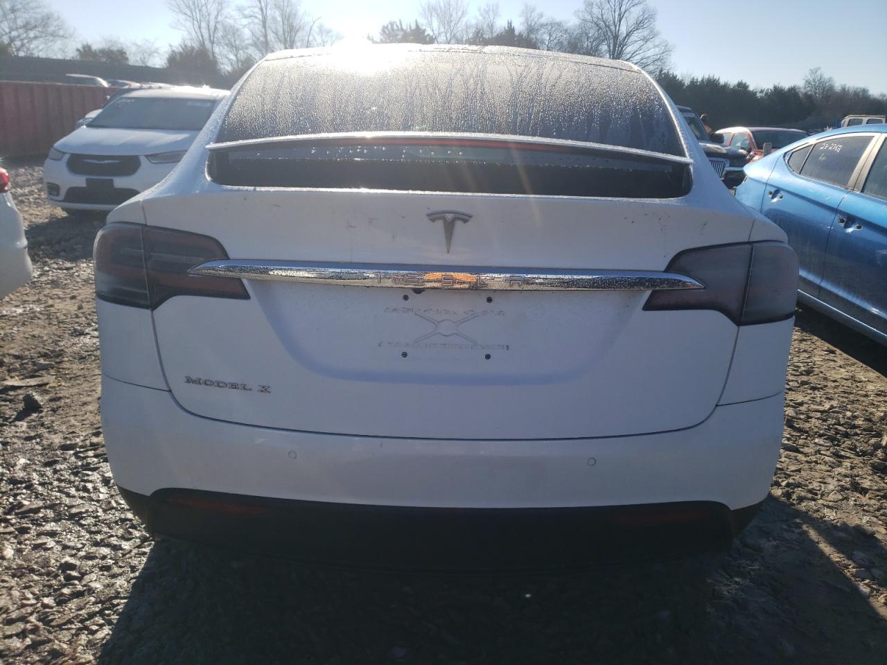 2018 TESLA MODEL X - Image 6