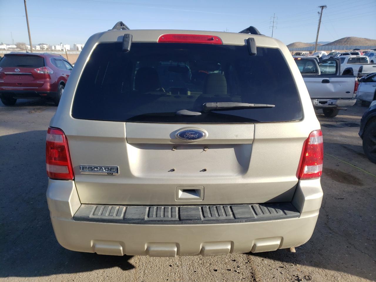 2012 FORD ESCAPE XLT - Фото 6