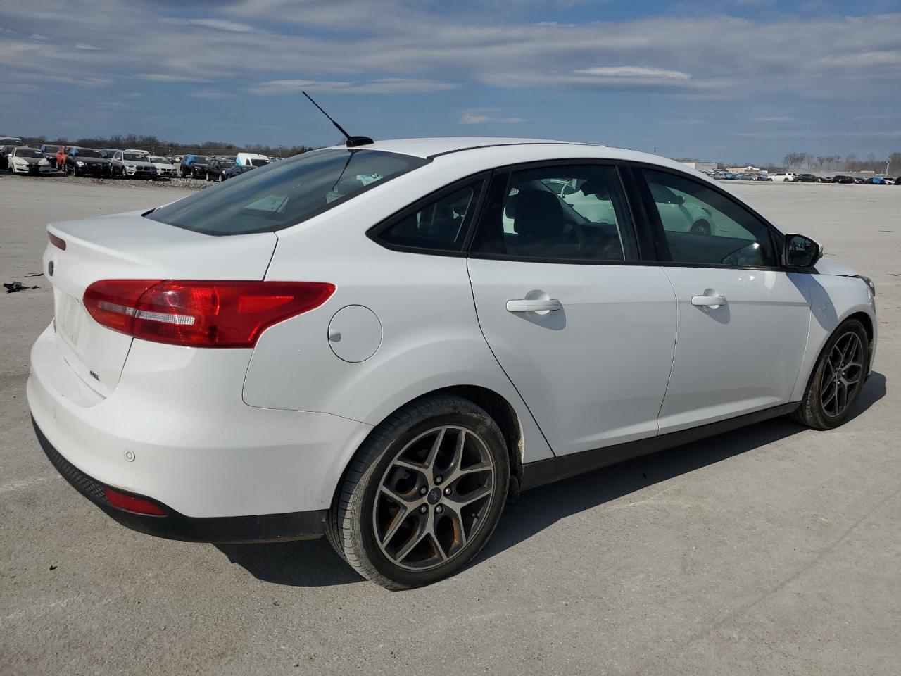 2018 FORD FOCUS SEL - Image 3