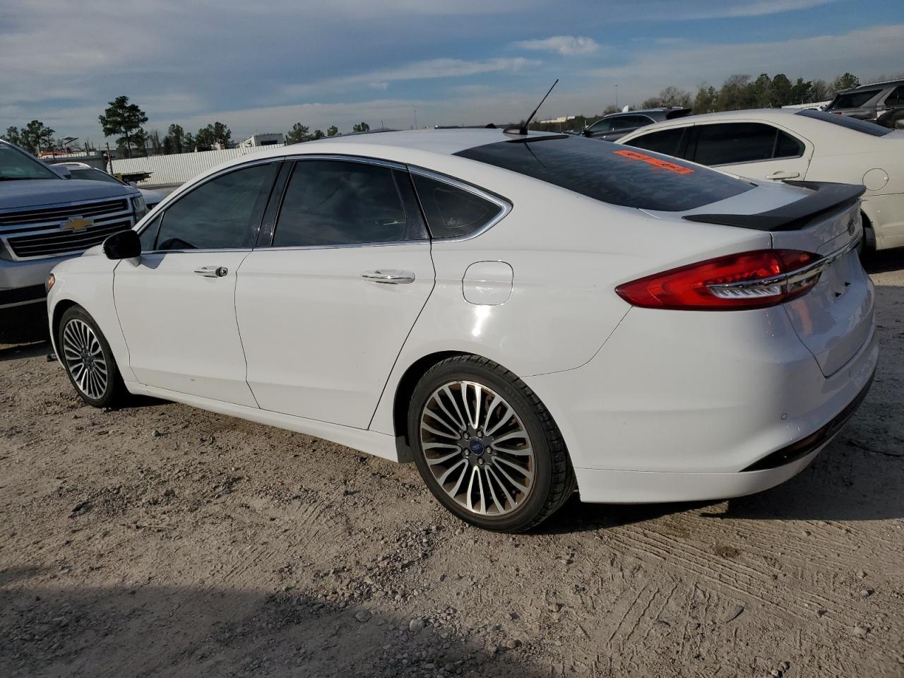 2017 FORD FUSION TIT - Фото 2