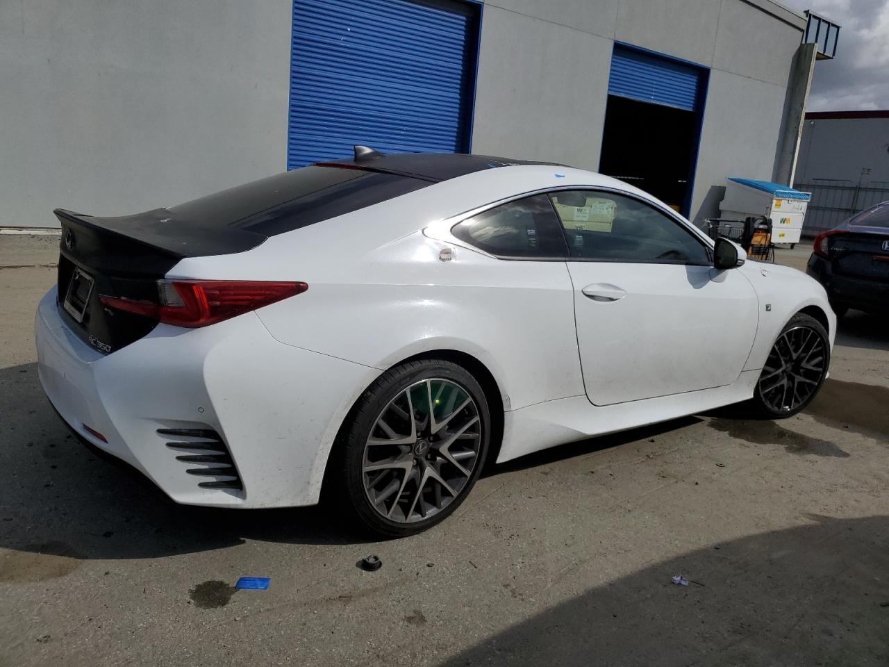 2016 LEXUS RC 350 - Фото 3