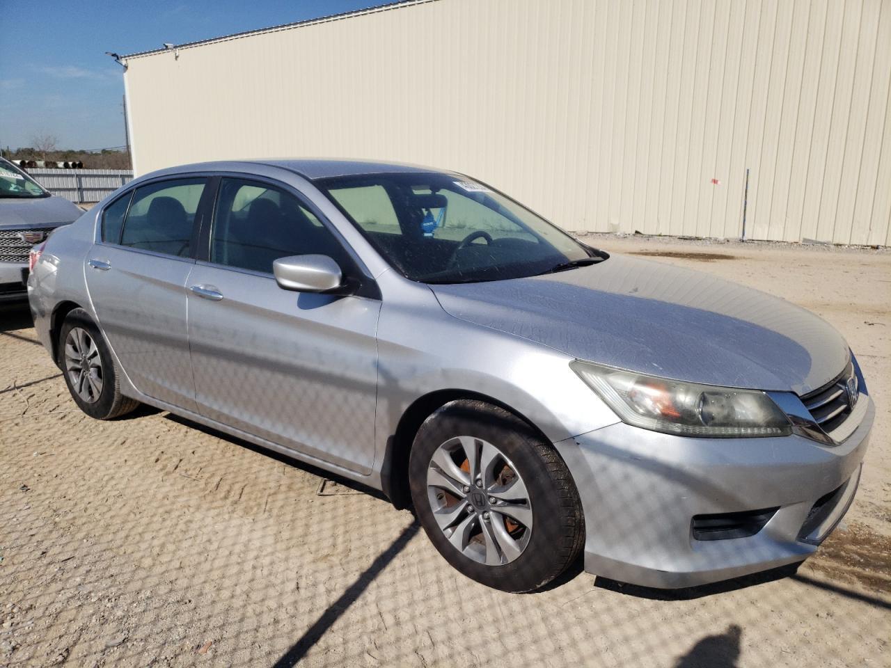 2014 HONDA ACCORD LX - Image 4