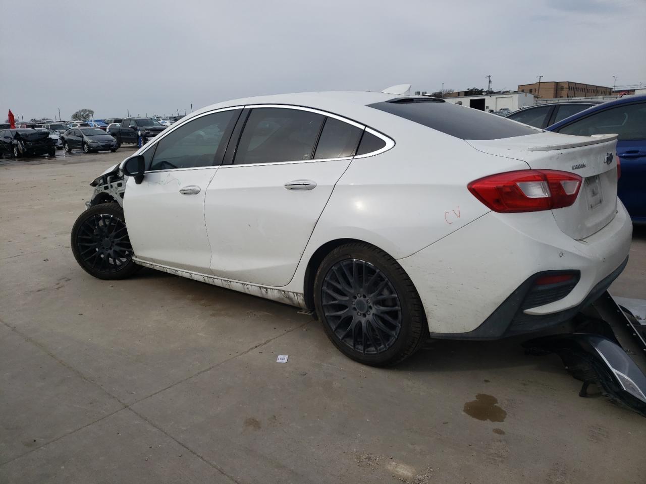 2017 CHEVROLET CRUZE PREM - Фото 2