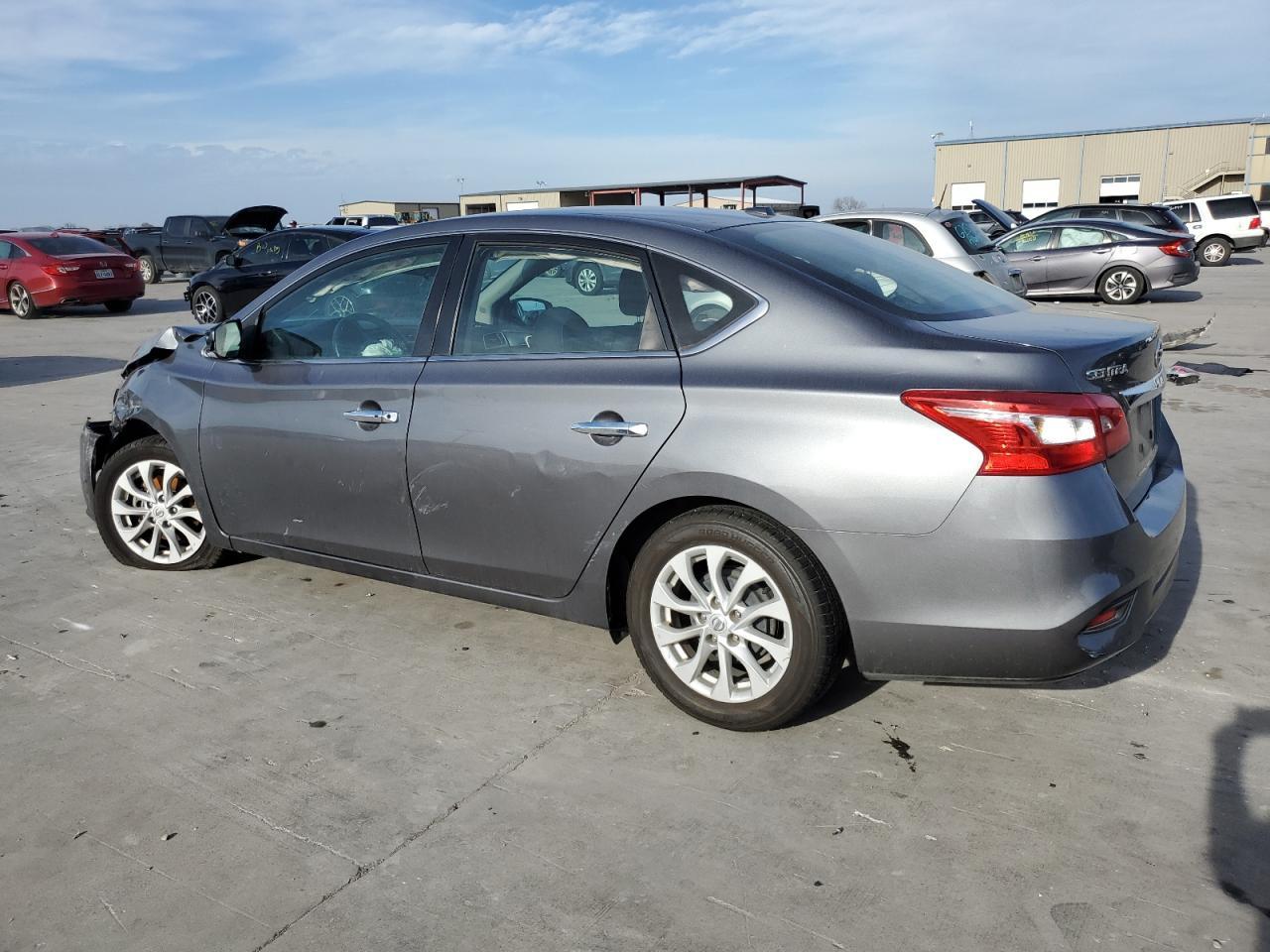 2018 NISSAN SENTRA S - Фото 2