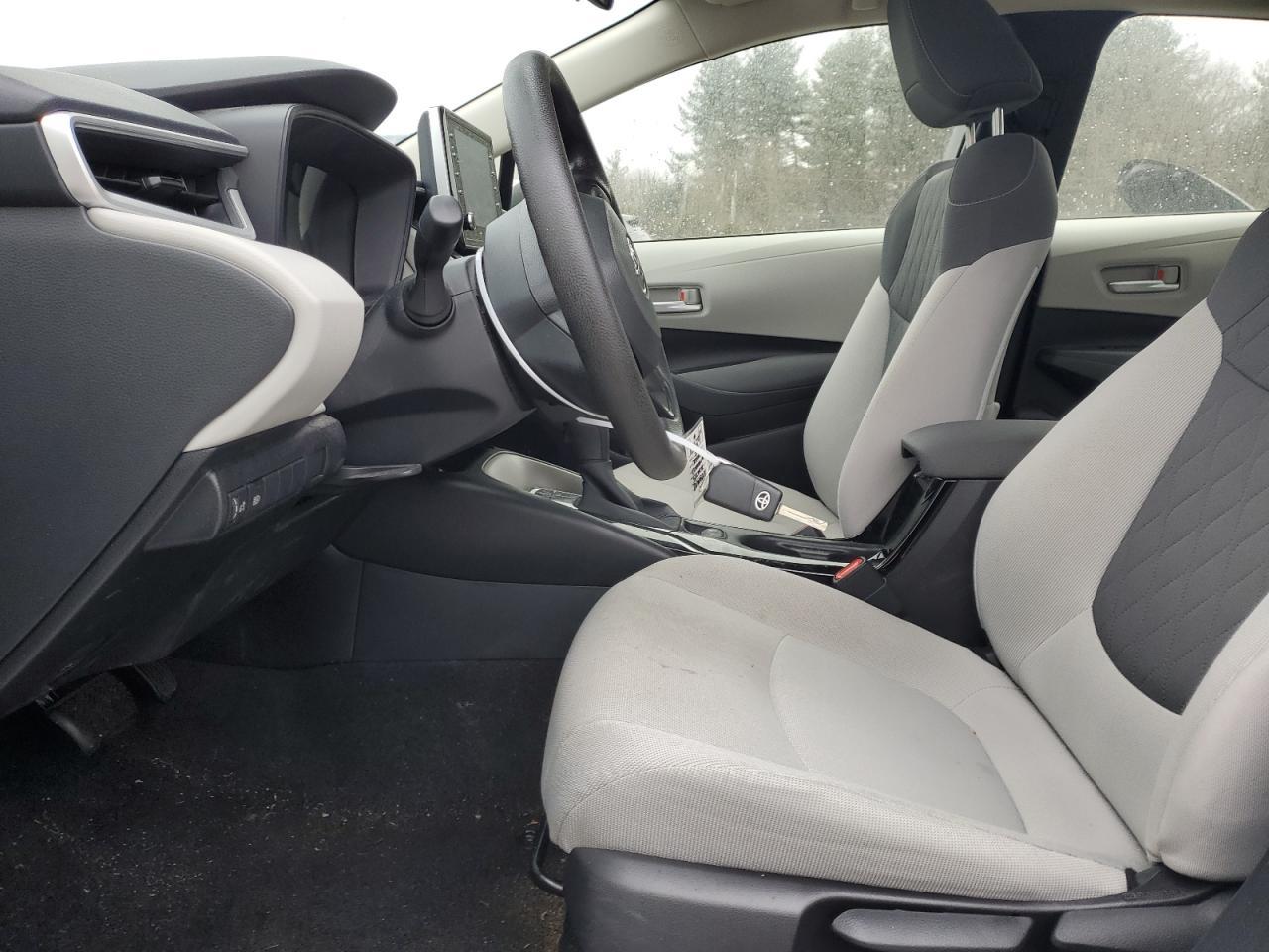 2021 TOYOTA COROLLA LE - Image 7