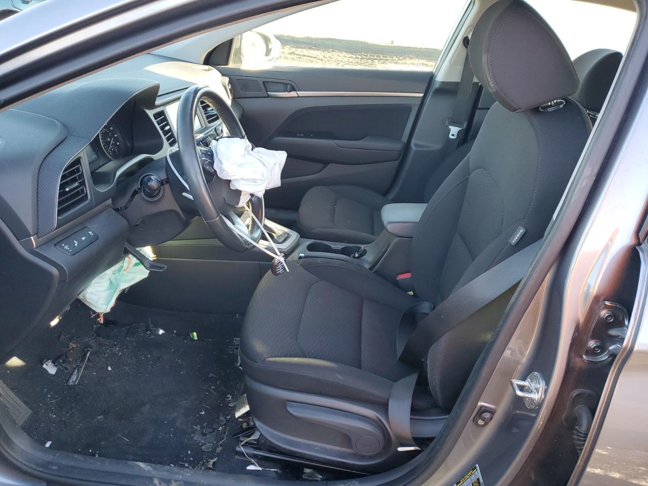 2019 HYUNDAI ELANTRA SE - Фото 7