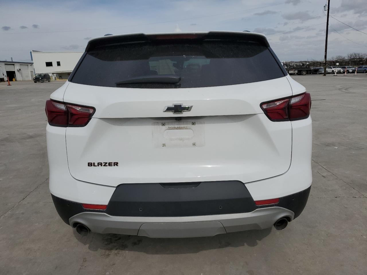 2021 CHEVROLET BLAZER 2LT - Фото 6