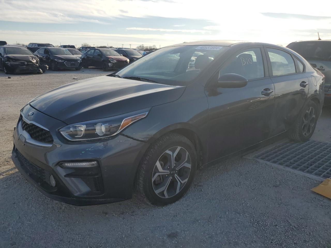 2021 KIA FORTE FE
