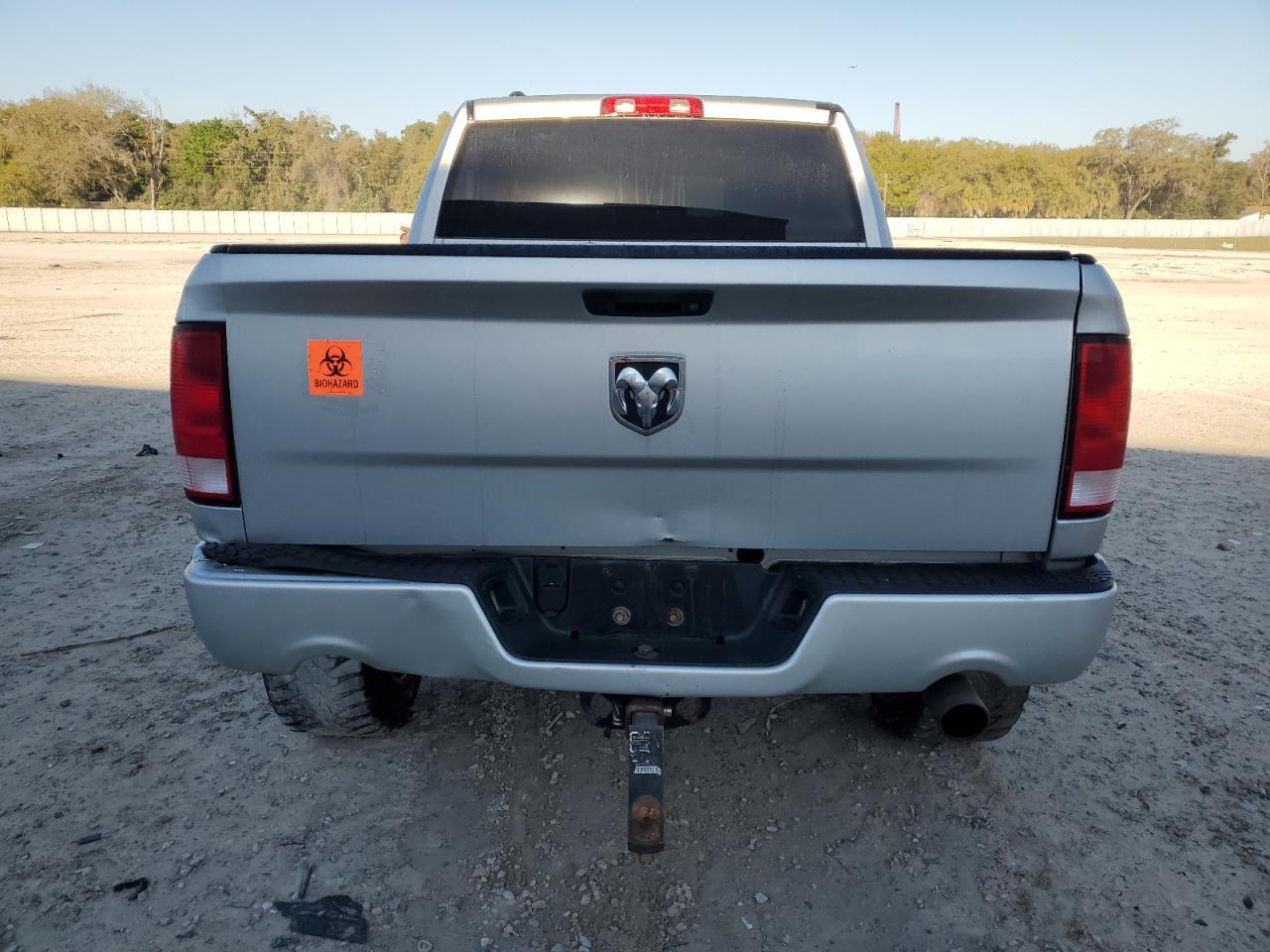 2015 RAM 1500 ST - Image 6