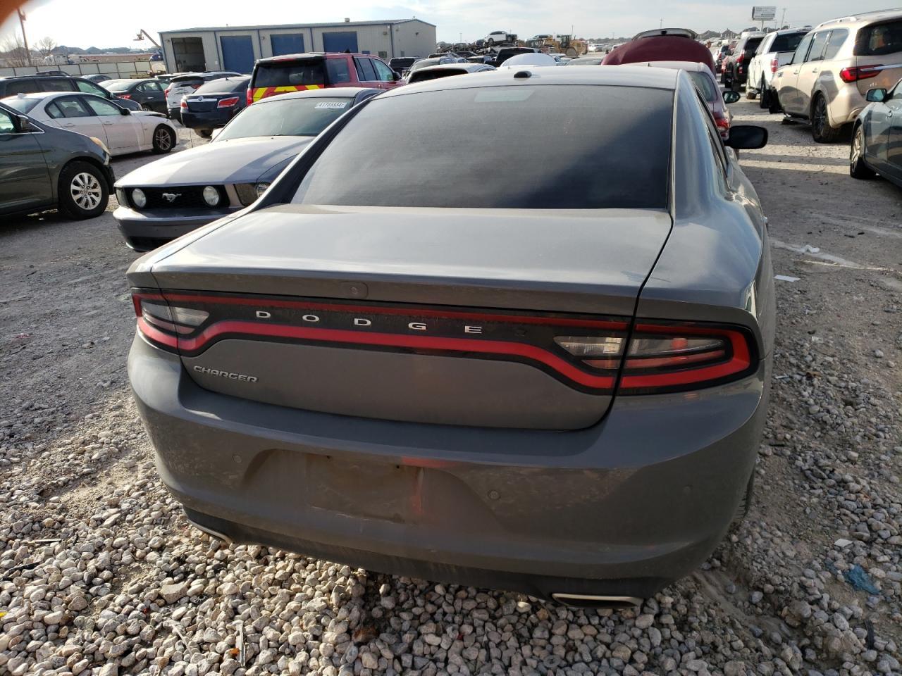 2019 DODGE CHARGER SX - Image 6