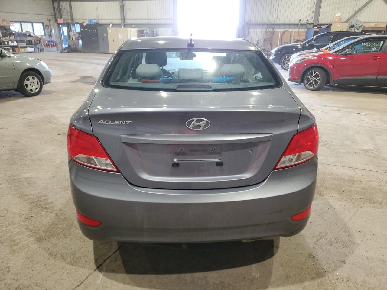 2016 HYUNDAI ACCENT SE - Фото 6