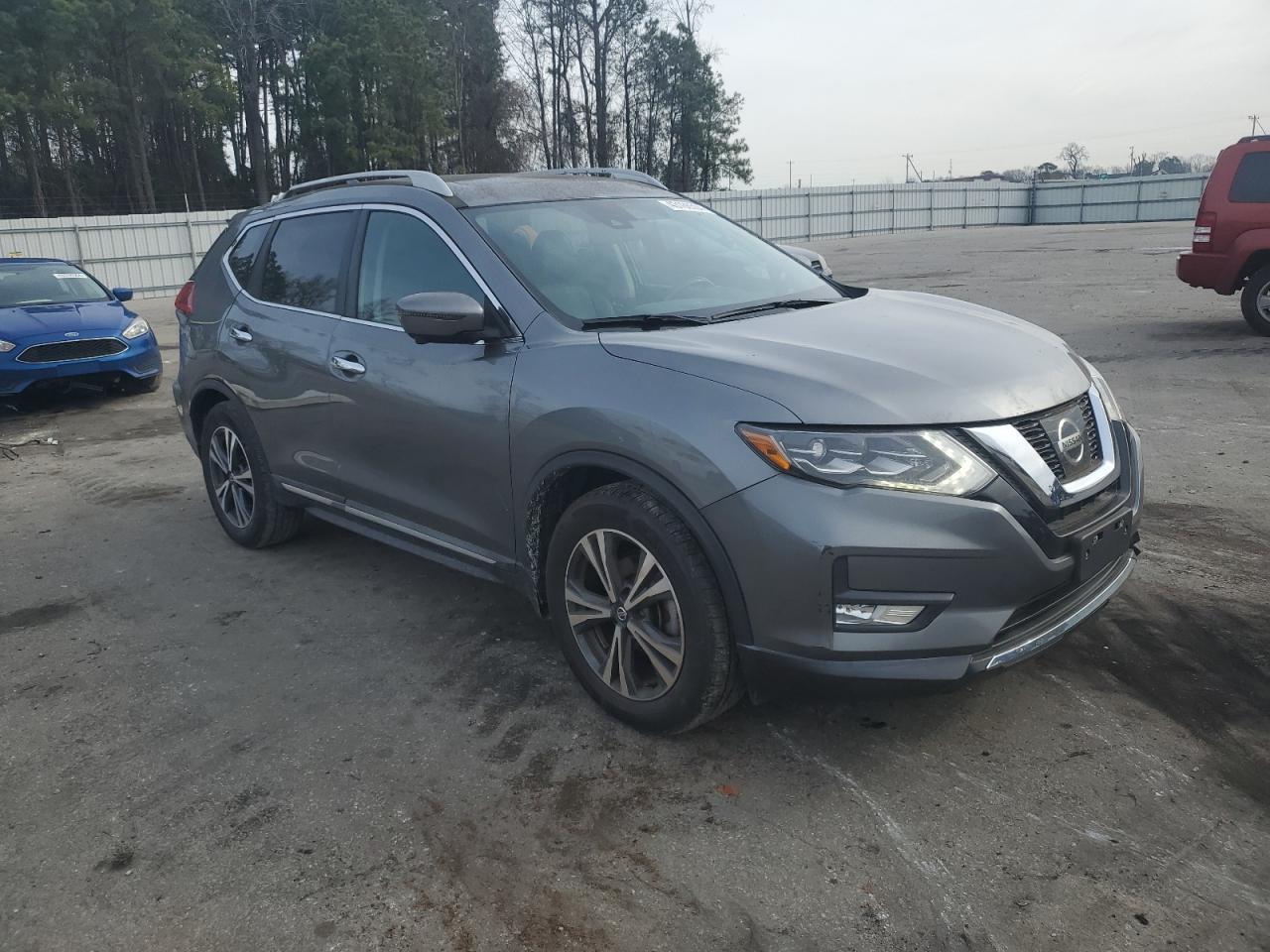 2017 NISSAN ROGUE S - Image 4