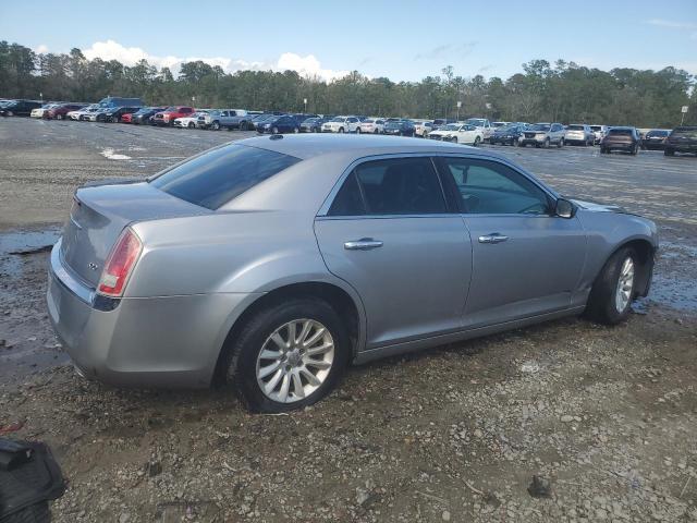 2014 Chrysler 300 - Image 3