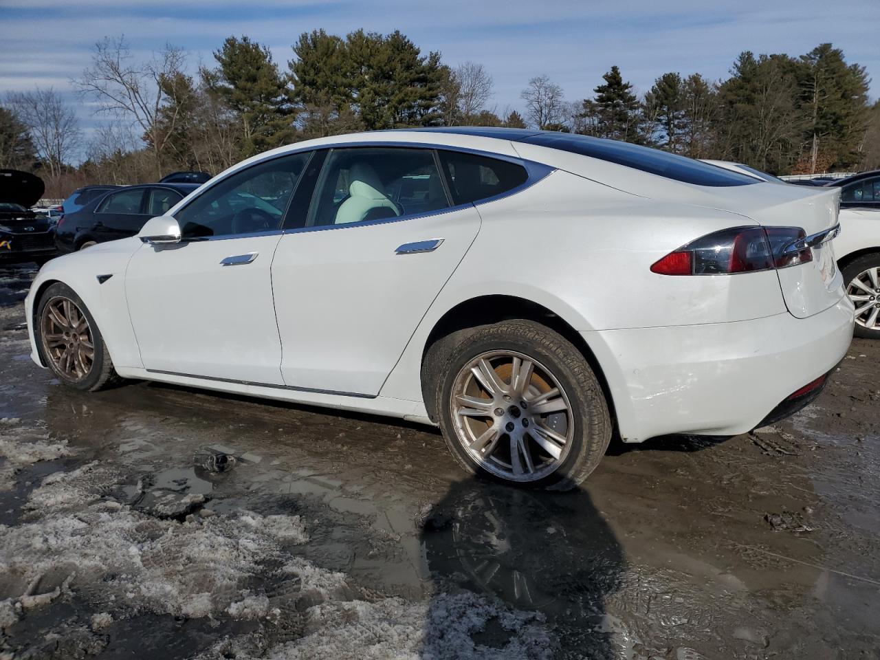 2020 TESLA MODEL S - Image 2