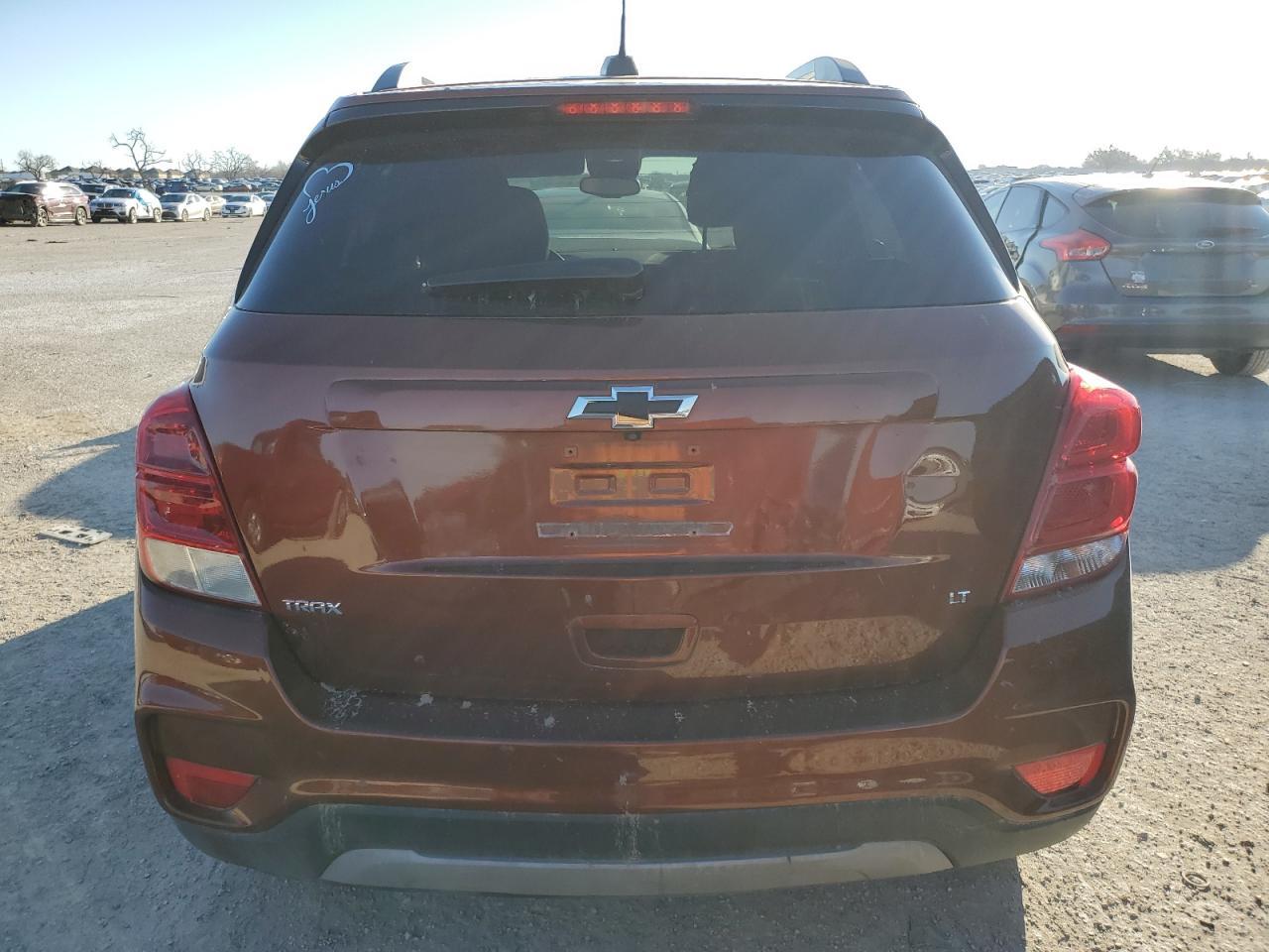 2019 CHEVROLET TRAX 1LT - Фото 6