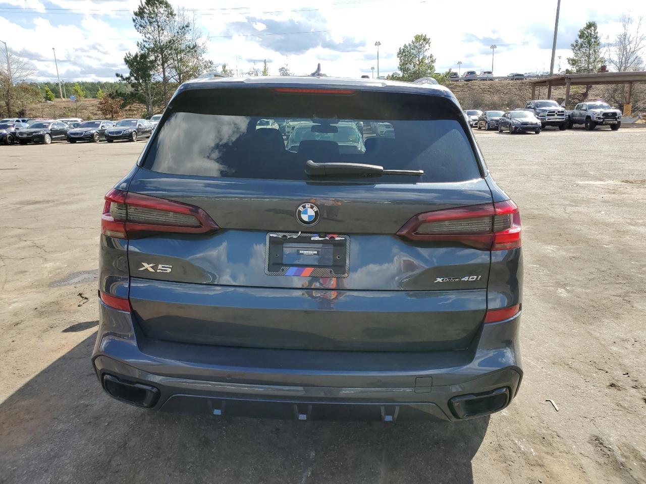 2022 BMW X5 XDRIVE4 - Фото 6
