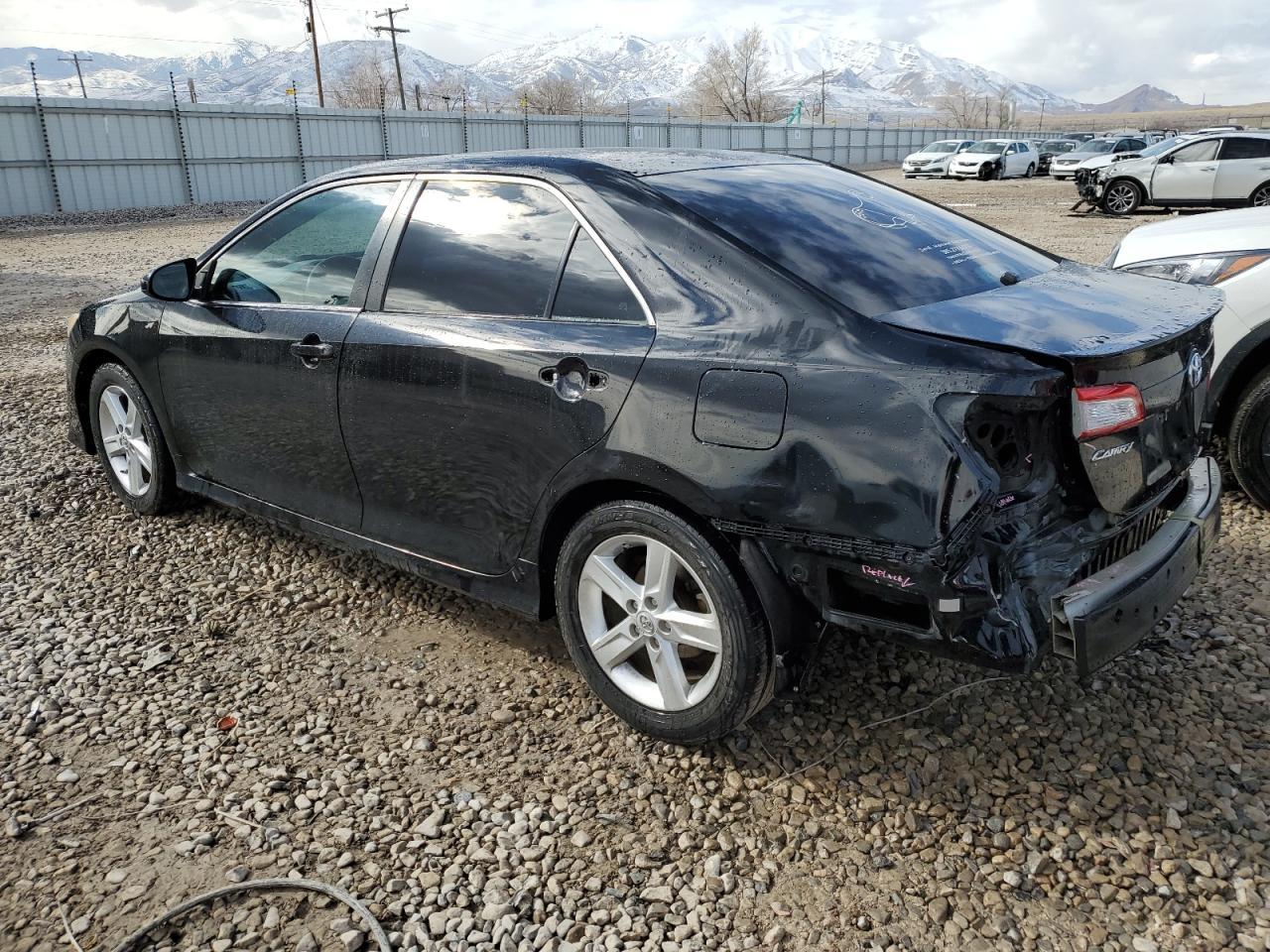 2014 TOYOTA CAMRY L - Image 2