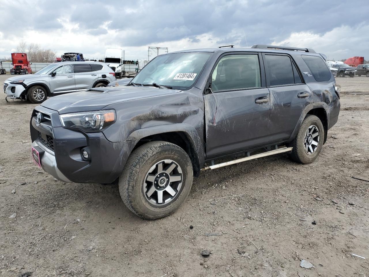 2022 TOYOTA 4RUNNER SR