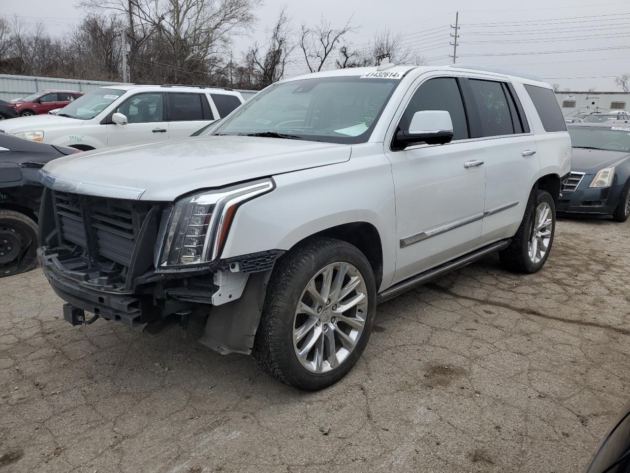 2016 CADILLAC ESCALADE P